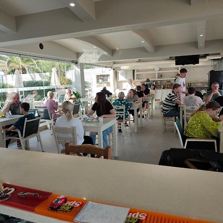 Nektar Beach Hotel Stalós Buitenkant foto