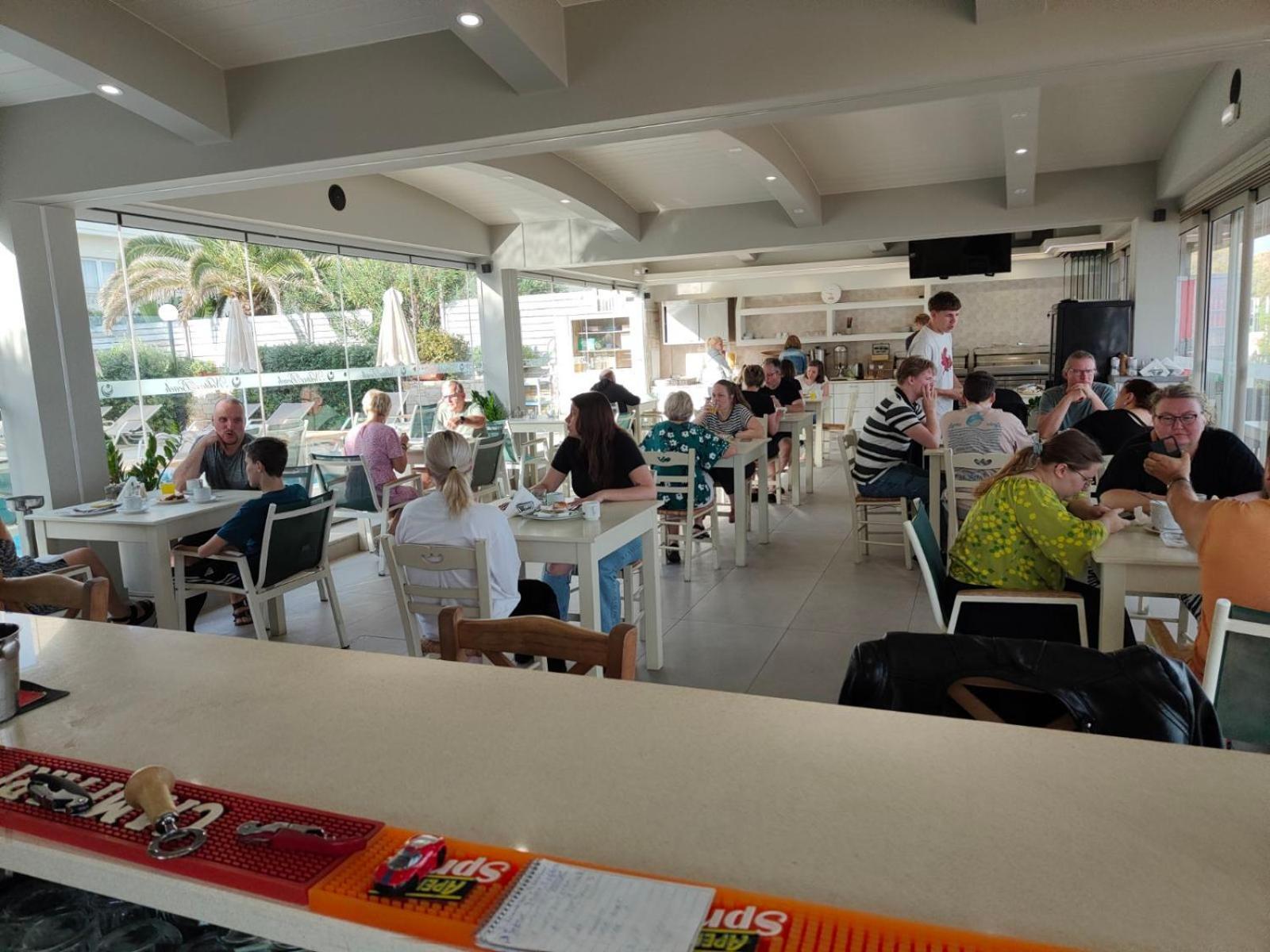 Nektar Beach Hotel Stalós Buitenkant foto